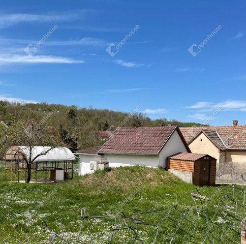 Eladó nyaraló, Nyimen 25 M Ft, 1 szobás / költözzbe.hu