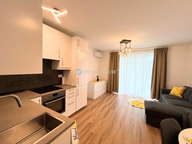 Kiadó téglalakás, albérlet, Szombathelyen, Síp utcában