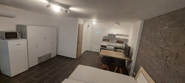 Eladó téglalakás, Dombóváron, Tó utcában 22.5 M Ft