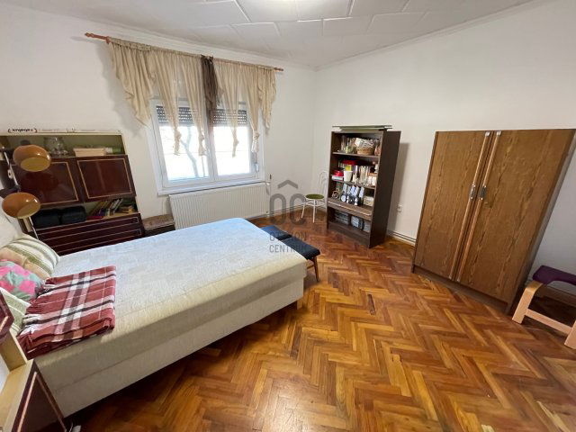 Eladó családi ház, Veszprémben 79.9 M Ft, 3 szobás