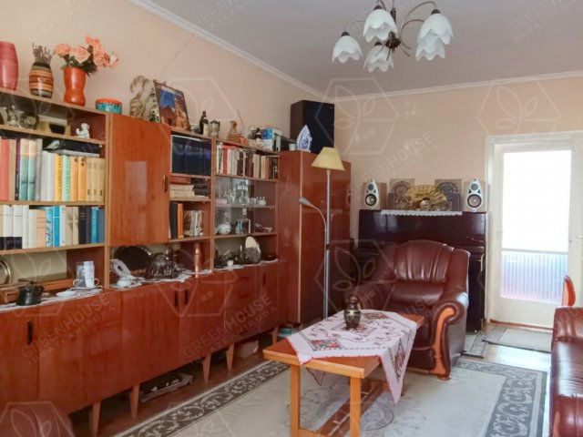 Eladó téglalakás, Nyíregyházán 43.99 M Ft, 23 szobás