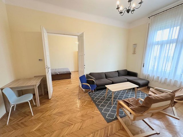 Eladó téglalakás, XIII. kerületben, Visegrádi utcában