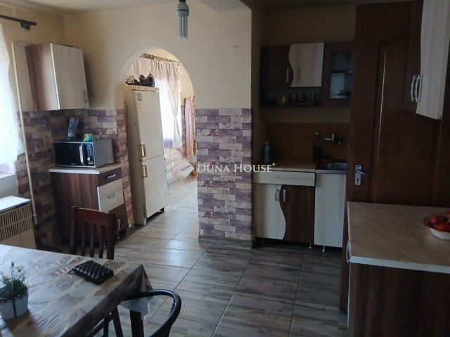 Eladó családi ház, Debrecenben 47 M Ft, 3 szobás