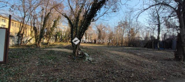 Eladó ipari ingatlan, Budapesten, III. kerületben 1526.392 M Ft