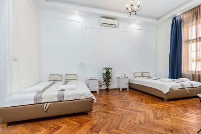 Eladó téglalakás, Budapesten, VI. kerületben 199.9 M Ft