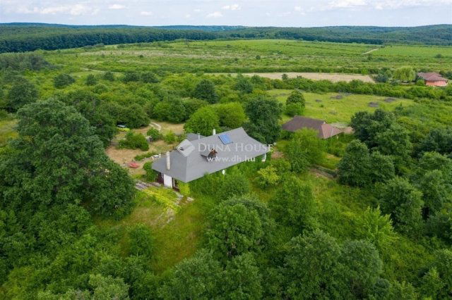 Eladó családi ház, Harsányban 399 M Ft, 7 szobás