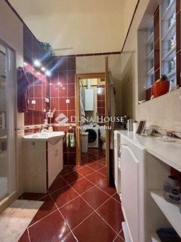 Eladó téglalakás, Budapesten, XII. kerületben 165 M Ft, 4 szobás