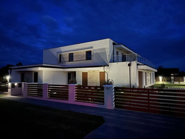 Eladó téglalakás, Sárbogárdon 61.95 M Ft, 1+2 szobás