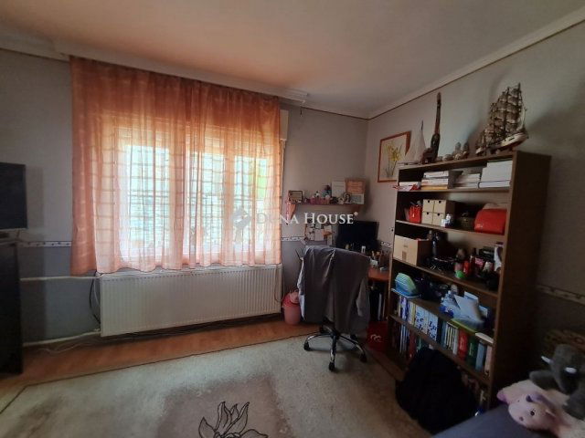 Eladó családi ház, Enyingen 56.5 M Ft, 6 szobás