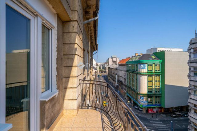 Eladó téglalakás, Budapesten, IX. kerületben 125 M Ft, 3 szobás