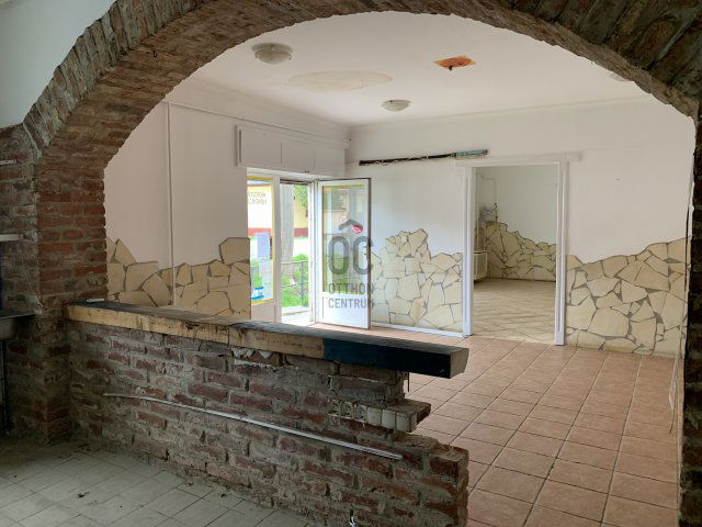 Eladó üzlethelyiség, Hajdúszoboszlón 19.9 M Ft