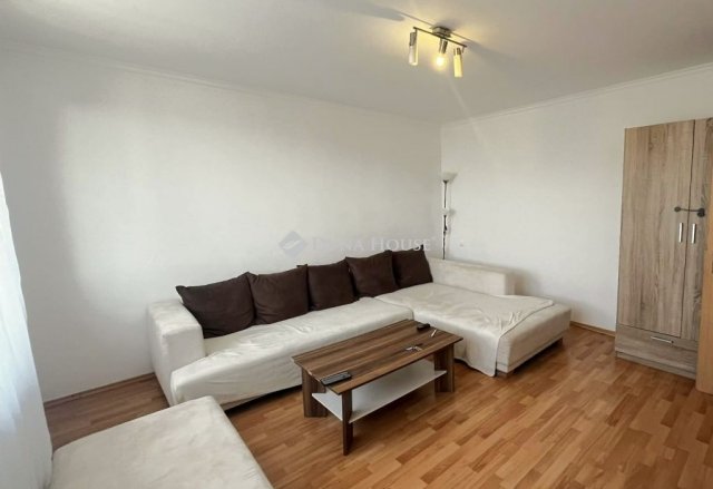 Eladó téglalakás, Kőszegen 41.9 M Ft, 2 szobás