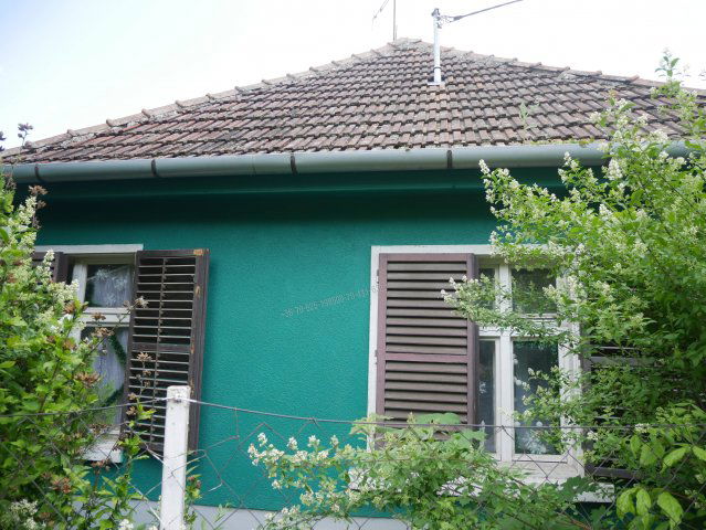 Eladó családi ház, Albertirsán 40 M Ft, 2 szobás