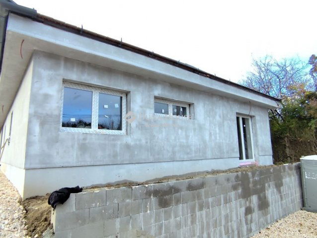 Eladó ikerház, Diósdon 184.8 M Ft, 3 szobás