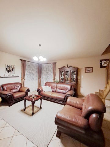 Eladó családi ház, Debrecenben 140 M Ft, 4 szobás