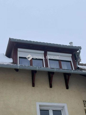 Eladó téglalakás, Herenden 43 M Ft, 3 szobás