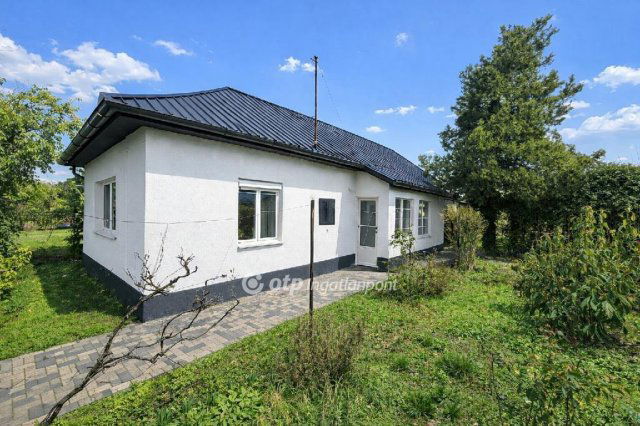 Eladó családi ház, Berettyóújfaluban 24.9 M Ft, 2 szobás