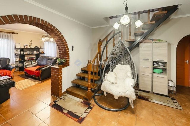 Eladó családi ház, Kunadacson 73.9 M Ft, 5 szobás