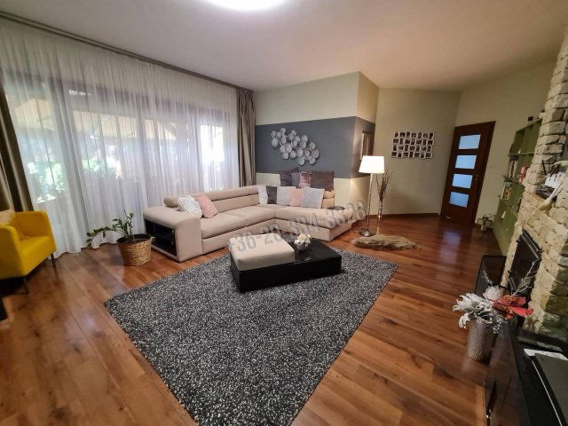 Eladó családi ház, Budapesten, XVI. kerületben 259 M Ft