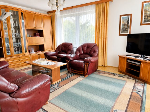 Kiadó családi ház, albérlet, Budapesten, III. kerületben