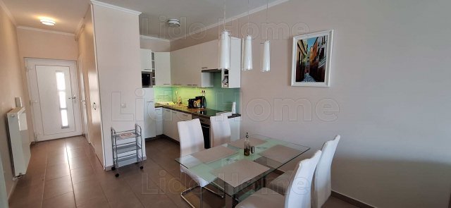 Eladó téglalakás, Siófokon 124.9 M Ft, 3 szobás