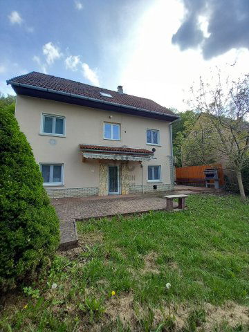 Eladó családi ház, Magyarhertelenden 39 M Ft, 6 szobás