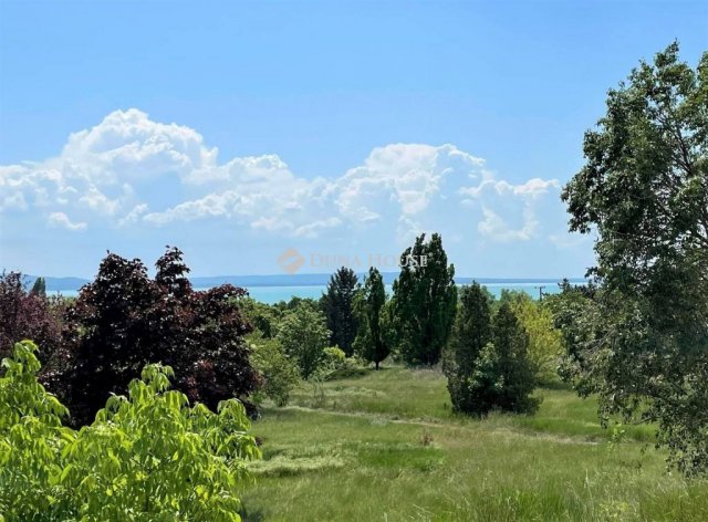 Eladó telek, Balatonudvariban 90 M Ft / költözzbe.hu