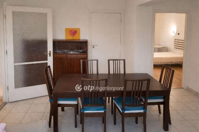 Eladó téglalakás, Budapesten, VIII. kerületben 120 M Ft