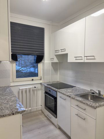 Eladó panellakás, Budapesten, III. kerületben 80 M Ft, 1+2 szobás