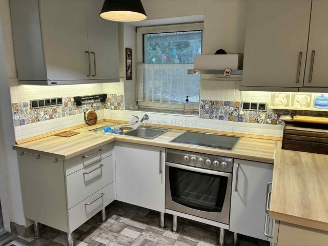 Eladó családi ház, Hásságyon 25 M Ft, 2 szobás