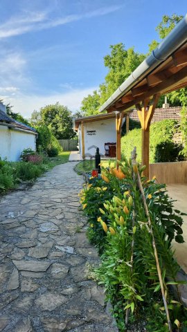 Eladó családi ház, Hegymagason 79.9 M Ft, 4 szobás