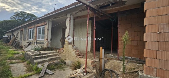 Eladó családi ház, Szalántán 19.99 M Ft, 4 szobás