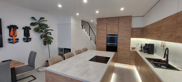 Eladó ikerház, Debrecenben 144.99 M Ft, 4 szobás