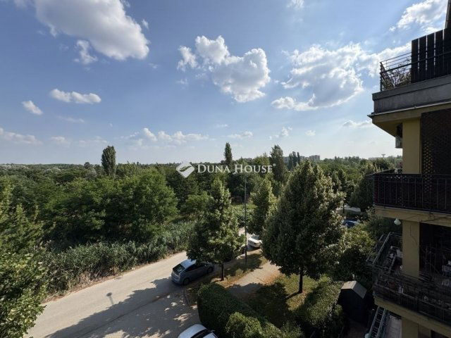 Eladó téglalakás, Budapesten, XX. kerületben 92.5 M Ft, 3 szobás