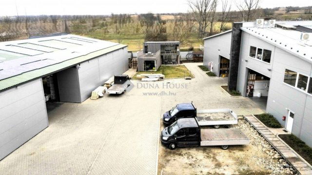 Eladó ipari ingatlan, Nagytarcsán 1680 M Ft / költözzbe.hu