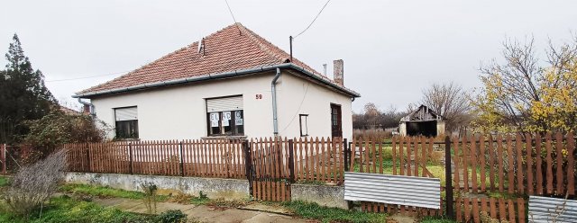 Eladó családi ház, Kötegyánon 9.5 M Ft, 2 szobás