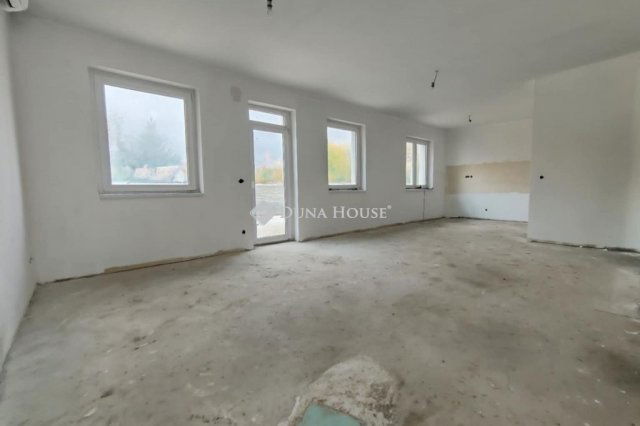 Eladó ikerház, Monoron 87.9 M Ft, 4 szobás / költözzbe.hu