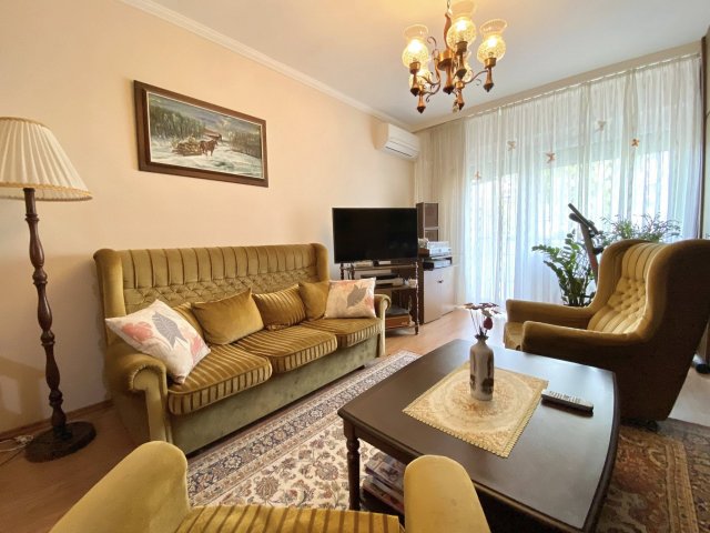 Eladó panellakás, Szegeden, Gát utcában 59.9 M Ft, 3 szobás