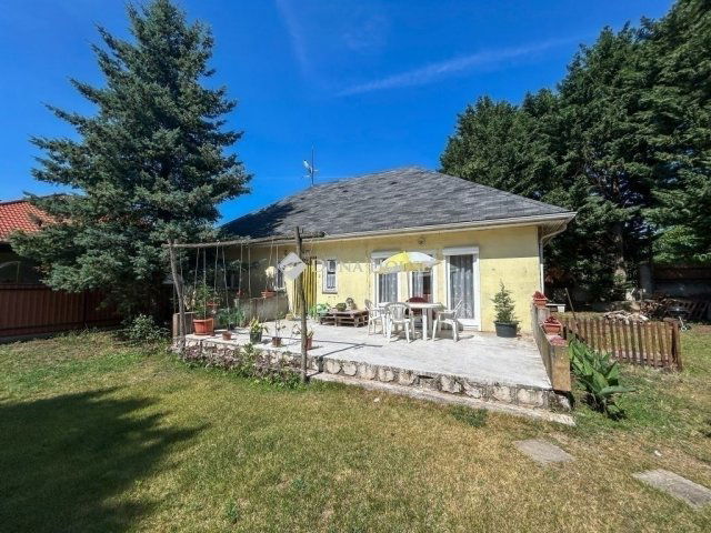 Eladó családi ház, Inárcson 54.9 M Ft, 3 szobás