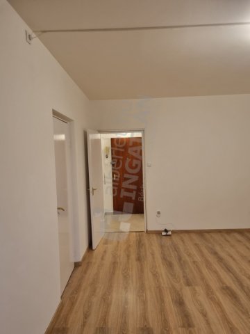 Kiadó panellakás, albérlet, XIV. kerületben, Tihany utcában