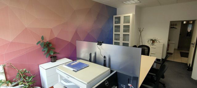 Kiadó iroda, Székesfehérvárott 200 E Ft / hó, 2 szobás