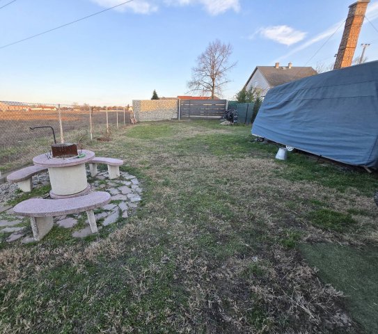 Eladó családi ház, Szigetszentmiklóson 52.5 M Ft