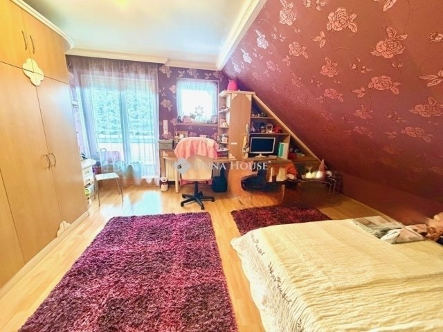 Eladó családi ház, Budapesten, XVI. kerületben 269 M Ft