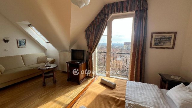 Eladó hotel, Egerben 279 M Ft / költözzbe.hu