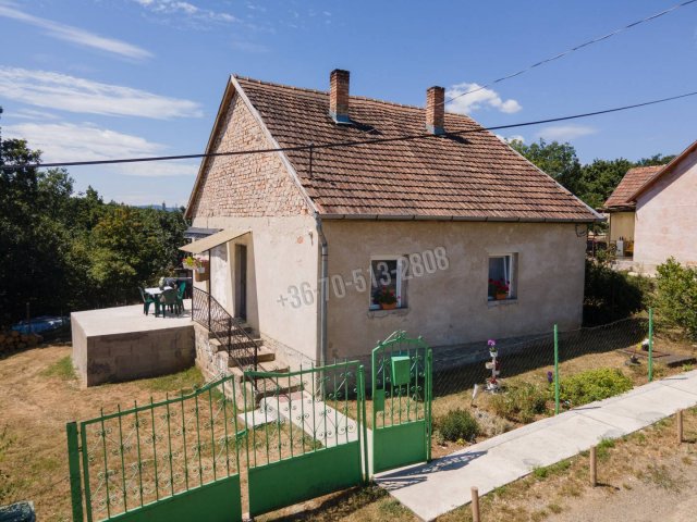 Eladó családi ház, Szendehelyen 56 M Ft, 3 szobás
