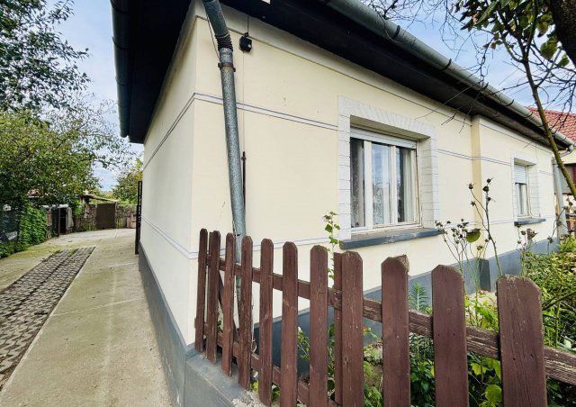 Eladó családi ház, Felsőzsolcán 31.9 M Ft, 2 szobás