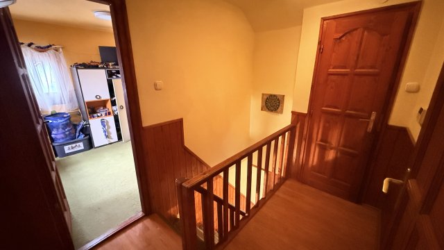 Eladó ikerház, Szigetszentmiklóson 83.9 M Ft, 4 szobás