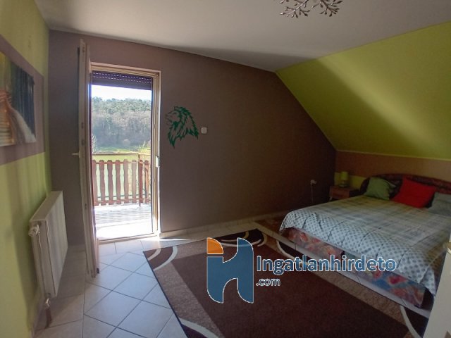 Eladó családi ház, Zalacsányon 125 M Ft, 5 szobás