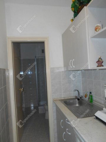 Eladó nyaraló, Hévízen 290 M Ft, 8 szobás