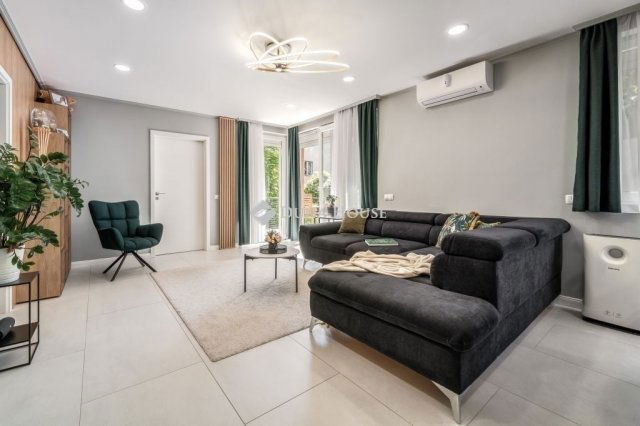 Eladó téglalakás, Budapesten, II. kerületben 234 M Ft, 4 szobás